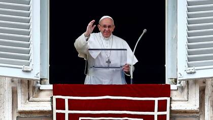 El Papa pidió llevar la Biblia siempre encima