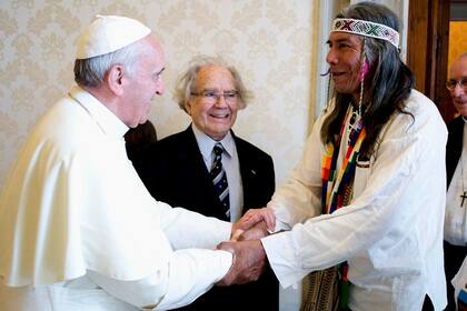 El Papa recibió a  Félix Díaz, líder de los Qom y a Adolfo Pérez Ezquivel, Premio Nobel de la Paz