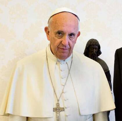 El Papa reiteró el no de la Iglesia Católica a la eutanasia, pero subrayó que el ensañamiento terapéutico tampoco está bien