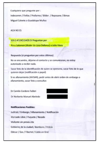 El papel con instrucciones encontrado en la casa desde donde operaba Miguel Calvete, acusado de haber liderado u organizado una asociación ilícita dentro de la Agencia de Discapacidad