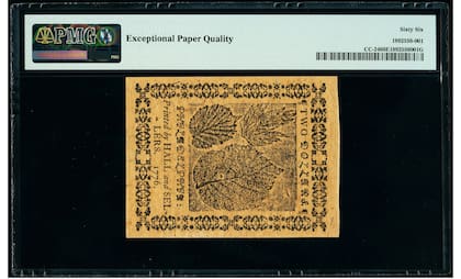 El papel en el que se imprimía era de muy alta calidad, pero también muy blando, por lo que al doblarlo podía presentar rajaduras