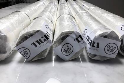 El papel que usan en Tigra se importa directamente desde los Estados Unidos.