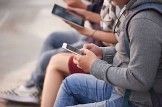 Otro país se suma a la prohibición de acceso a las redes sociales para menores de 15 años