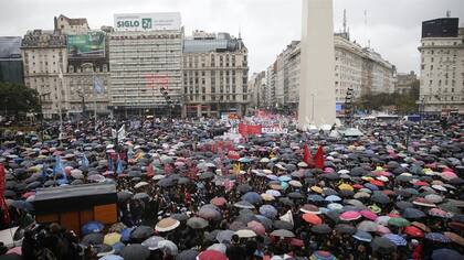 El paro del 19 de octubre se realizó en torno al Obelisco; este año la convocatoria es al Congreso