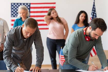 El parole para Cubanos, Haitianos, Nicaragüenses y Venezolanos tiene una vigencia de 24 meses