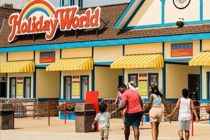 El parque de diversiones Holiday World es otra de las atracciones de Santa Claus