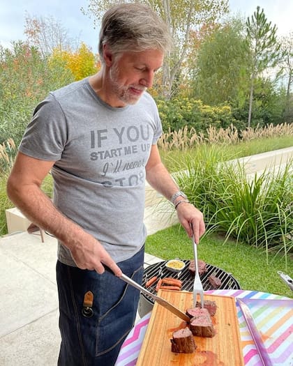 El parque de ensueño de la casa de Horacio Cabak en el cual el conductor hace sus asados
