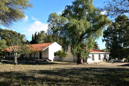 La extensión original del Parque Nacional Traslasierra correspondió a la estancia Pinas, que perteneciera al cordobés Juan Feliciano Manubens Calvet