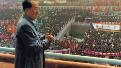 El Partido Comunista ganó la guerra civil china y dio al nacimiento de la República Popular China