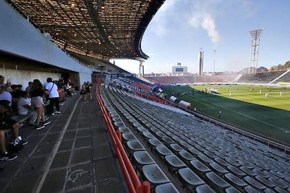 El partido de Aldosivi frente a Defensa y Justicia en el estadio de Mar del Plata