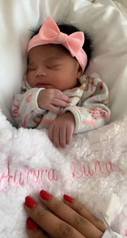 El parto fue exitoso y la bebé se encuentra saludable