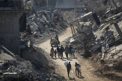 El pasado 15 de enero, Hamás e Israel acordaron un cese al fuego, lo que permitió el regreso de miles de gazatíes luego de estar refugiados más de un año en el sur de la Franja de Gaza