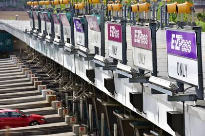 El pasado domingo 5 de enero entró en vigor la nueva medida que le cobra un peaje a los vehículos que ingresan a la Zona de Alivio de Congestión en Manhattan (Archivo)