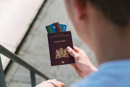 El pasaporte de color rojo es el segundo más común