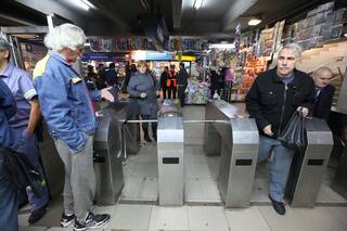 Los metrodelegados realizan una nueva medida de fuerza en la línea E