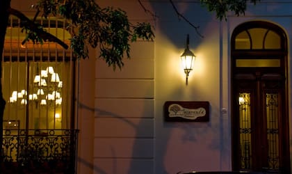 El pastel de cordero braseado de Jacarandá se las trae