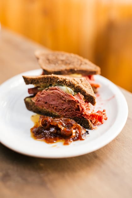 El pastrami es la estrella de La Crespo.