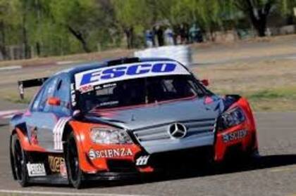 El Pato Silva ganó pero quedó en el ojo de la tormenta