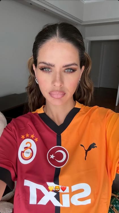 El peculiar posteo de la China Suárez en apoyo al Galatasaray