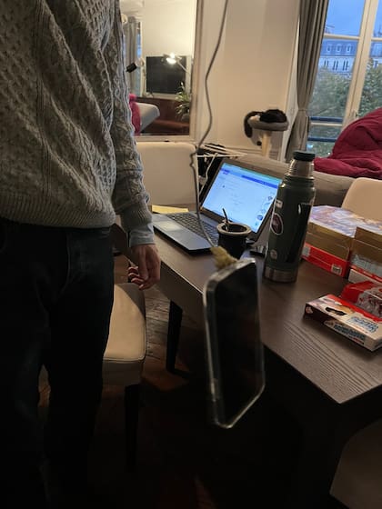 El peculiar truco que utilizó su novio para rescatar el Iphone