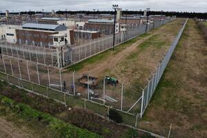 Instalaron inhibidores de celulares en una cárcel del país: cómo funcionan y qué ventajas tienen