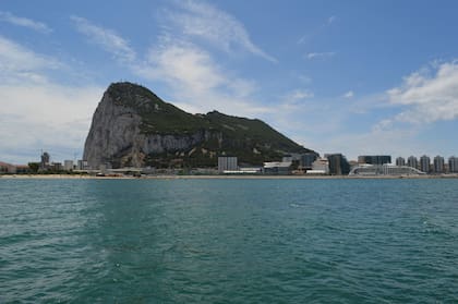 El peñón de Gibraltar tiene una superficie de casi 7 kilómetros cuadrados y ofició de refugio para los neandertales antes de su extinción