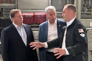 El Pentágono traslada por aire un microrreactor nuclear a Utah en un vuelo histórico