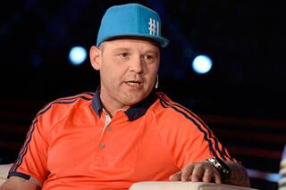 Luego de las salidas transitorias, El Pepo se hizo tatuar un mensaje místico en su espalda