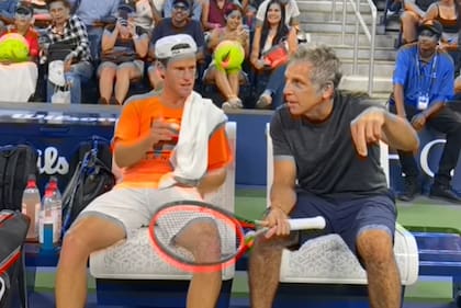 El Peque Diego Schwartzman junto a Ben Stiller en el US Open