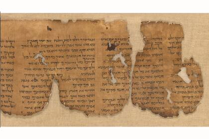 El pergamino interpreta los dos primeros capítulos del libro bíblico del profeta Habacuc y es considerado una fuente clave de conocimiento de la vida espiritual de la comunidad de Qumrán