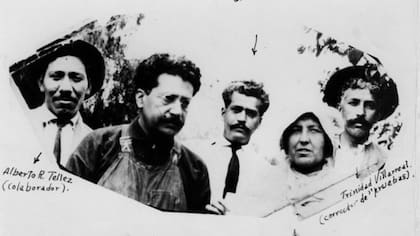 El periódico Regeneración, el cual surgió en 1900 y llegó a distribuirse con miles de ejemplares en la capital mexicana y otras ciudades grandes