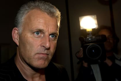 El periodista de policiales holandés Peter de Vries  murió tras ser baleado, se informó el 15 de julio de 2021. (AP Foto/Peter Dejong, File)