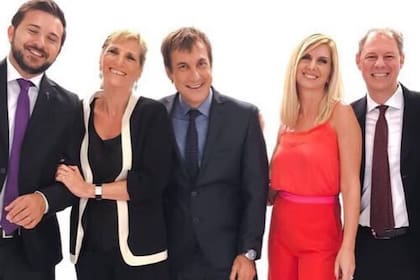 El periodista deja el ciclo y realizó su despedida al aire (Foto Instagram @paulovilouta)