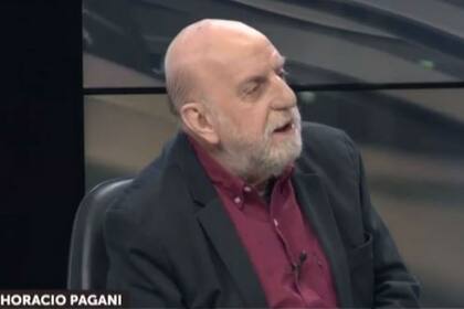 El periodista dio su opinión sobre la pastilla azul y sus compañeros lo escucharon entre risas