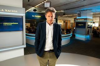 Martín Sivak: entre el dolor, la memoria y el humor en su nuevo libro