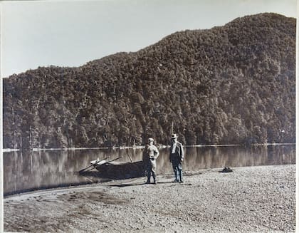 El Perito Moreno con su admirado Emilio Frey.