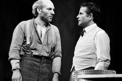 El personaje de Hickey en The Iceman Cometh crece en la obra gracias a sus deseos contradictorios