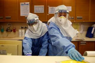 Israel sucumbe ante la segunda oleada y vuelve al confinamiento total