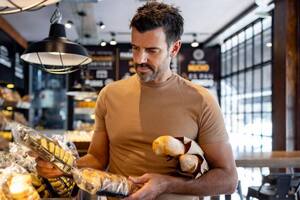 El peso argentino se revalorizó en el último año