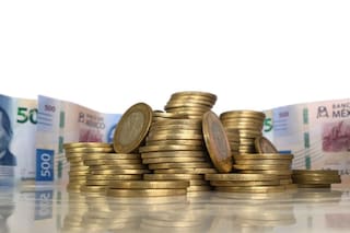 El peso mexicano se recupera tras desafiar la barrera de 18 US$/dlr, la bolsa reduce pérdidas