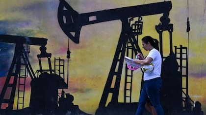 El petróleo es la sangre de la economía venezolana y se ha convertido en parte de la identidad del país