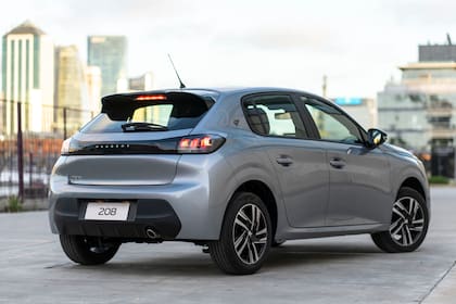 El Peugeot 208 cuesta menos en dólares en Brasil que en la Argentina en este momento