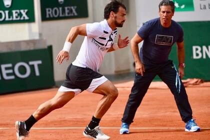 El PF cubano Duglas Cordero, el hombre que potencia el físico de Fabio Fognini y Dominic Thiem.