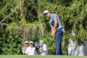 Andrés Romero es líder en Suiza y va por su tercer título en el golf europeo