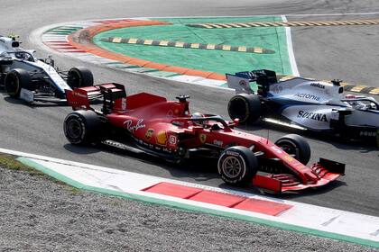 La Ferrari de Vettel duró apenas 7 vueltas en Monza