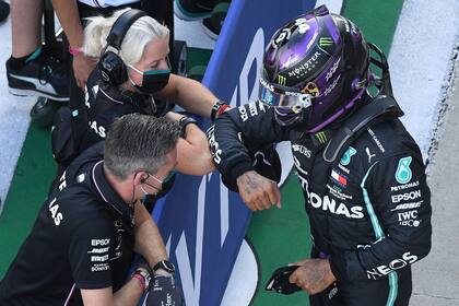 Hamilton saldrá primero en Sochi, por delante de Verstappen y Bottas