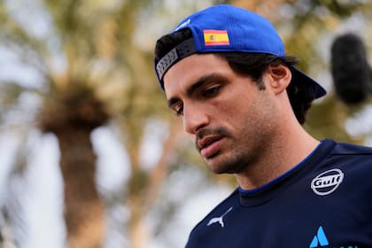 El piloto español Carlos Sainz Jr. ocupó el lugar de Franco Colapinto en Williams