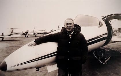 El piloto Jimmy Harvey combatió para la Argentina en la Guerra de Malvinas
