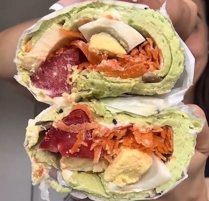 El pionono de huevo y palta es una opción saludable para adquirir minerales y proteínas