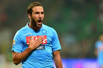 El Pipita Higuaín va por más festejos